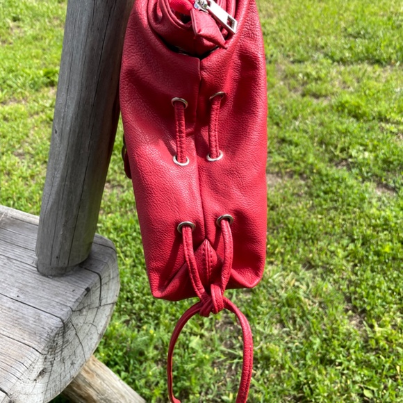 Purse - Picture 3 of 4